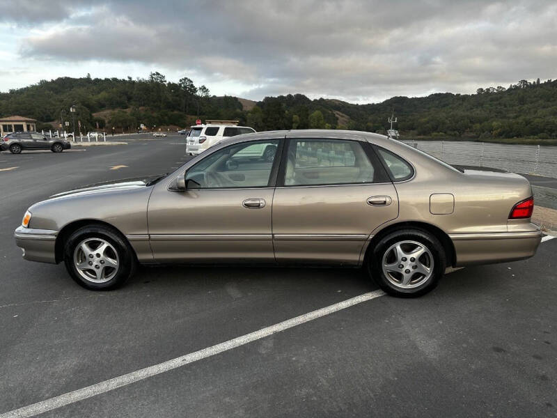 1998 Toyota Avalon XLS