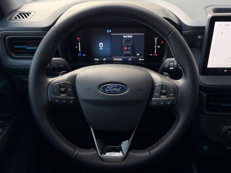 2026 Ford Maverick Lobo