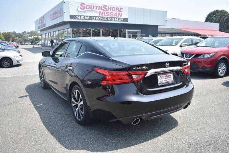 2016 Nissan Maxima