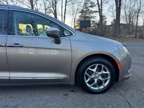 2017 Chrysler Pacifica Limited