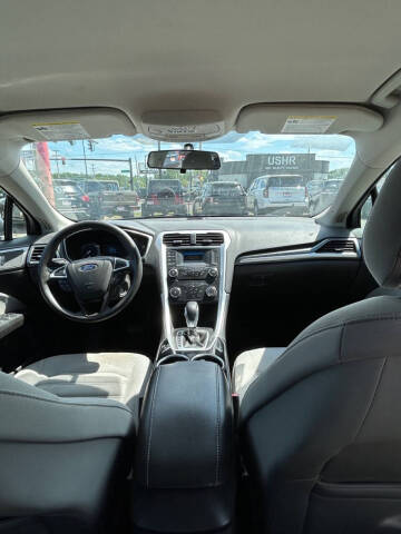 2013 Ford Fusion S