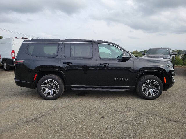 2024 Jeep Wagoneer