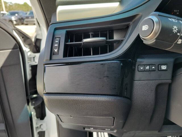 2022 Lexus ES 350 F SPORT