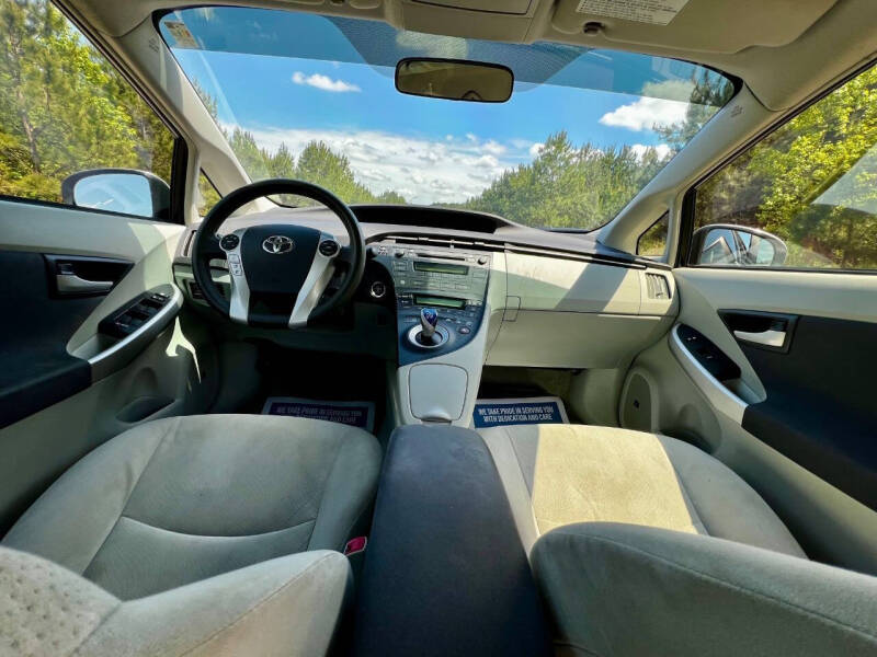 2011 Toyota Prius Three
