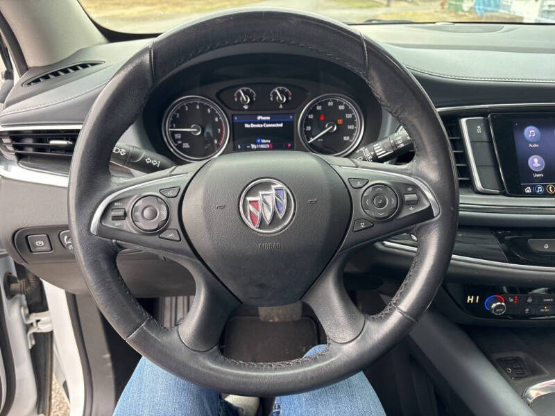 2021 Buick Enclave Essence