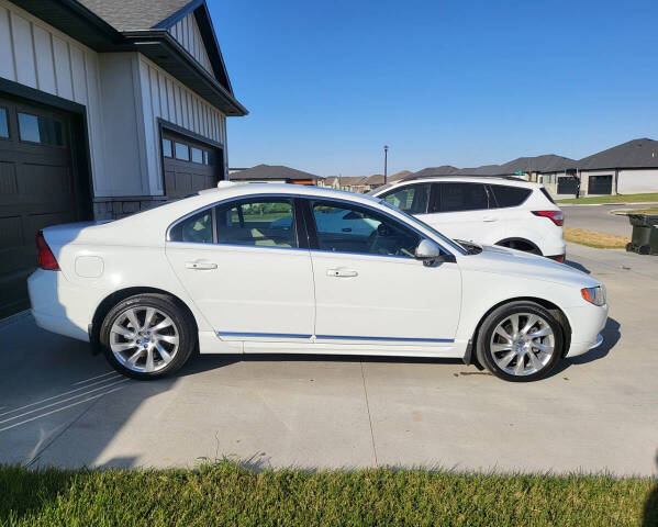 2012 Volvo S80 for sale at LANDMARK AUTO GROUP LLC in Weston, NE