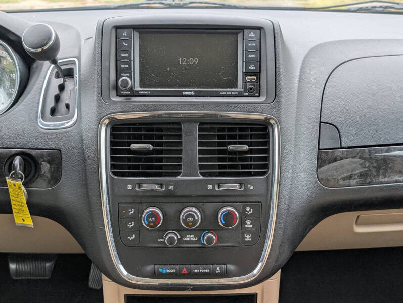 2013 Dodge Grand Caravan SE