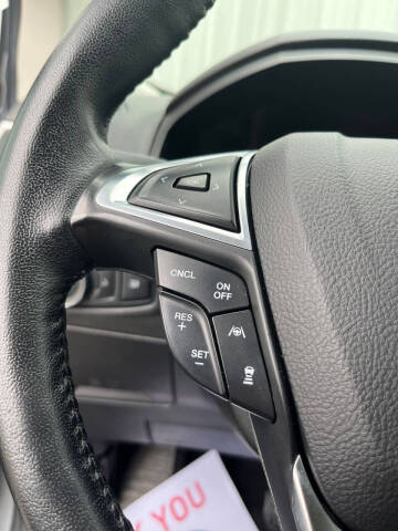 2022 Ford Edge SEL