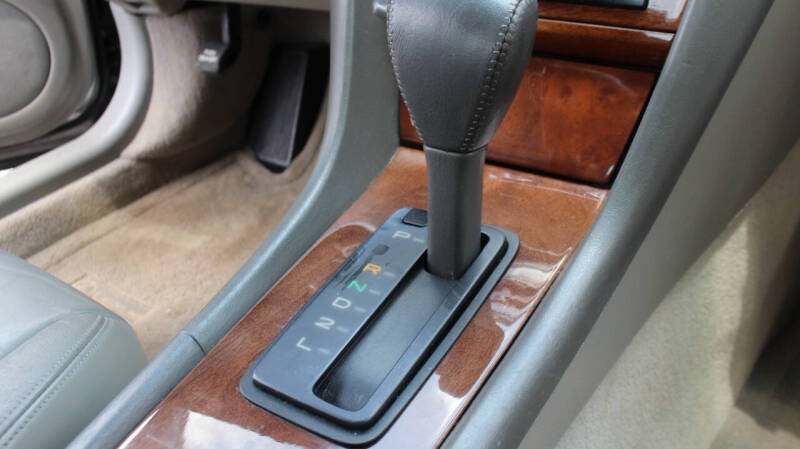 2001 Lexus ES 300