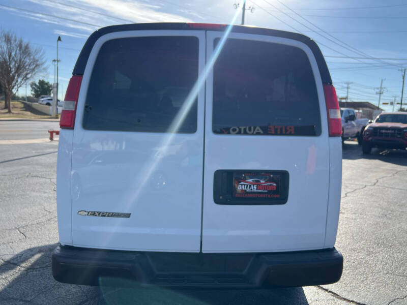 2019 Chevrolet Express LS 3500