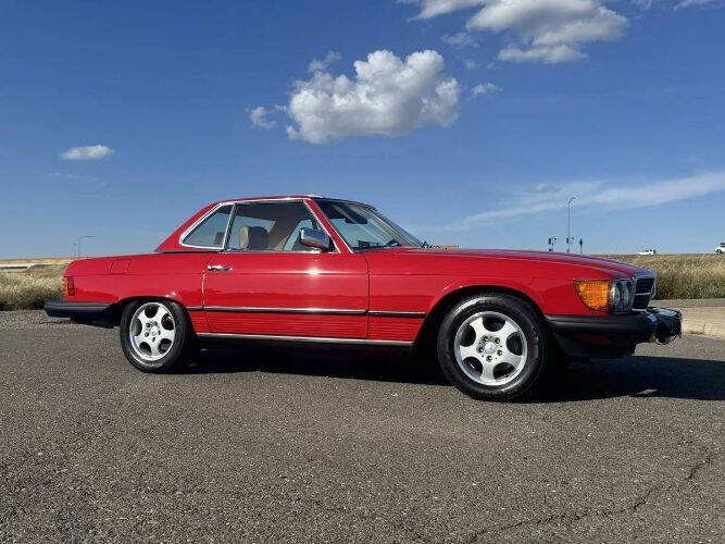 1984 Mercedes-Benz 380-Class 380 SL