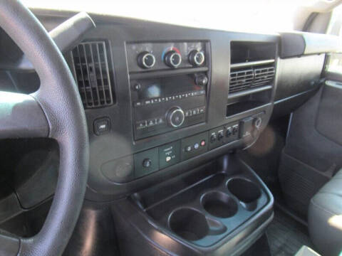 2017 Chevrolet Express 2500