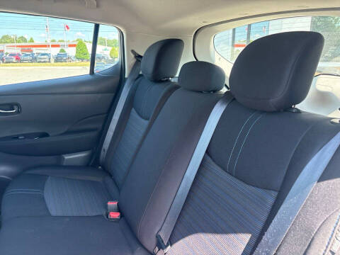 2023 Nissan LEAF SV PLUS