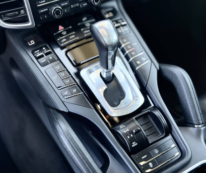 2015 Porsche Cayenne S