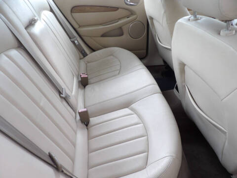 2003 Jaguar X-Type 2.5