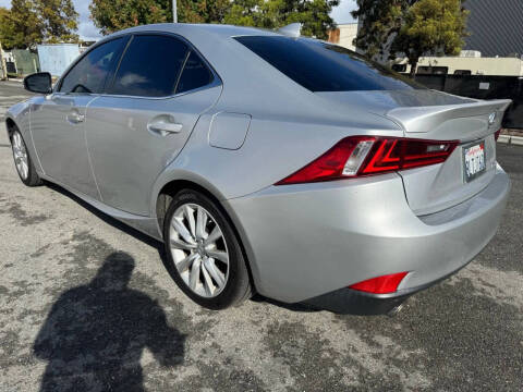 2015 Lexus IS 250