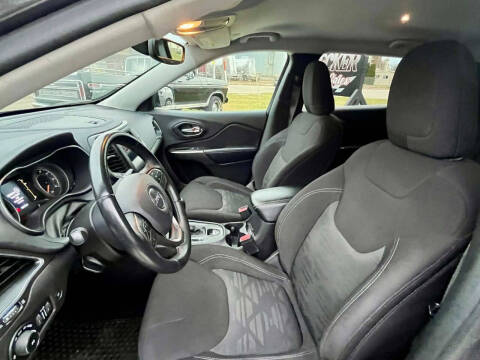 2019 Jeep Cherokee Upland