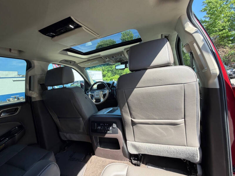 2017 GMC Yukon Denali