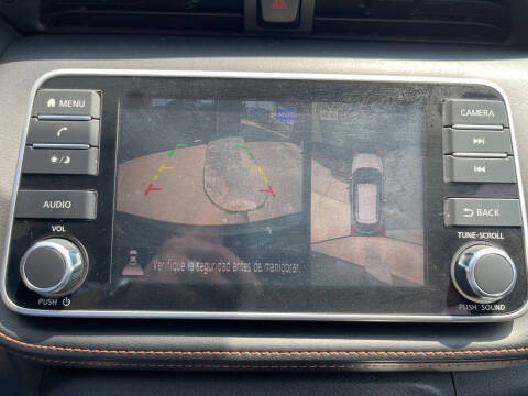 2019 Nissan Kicks SR