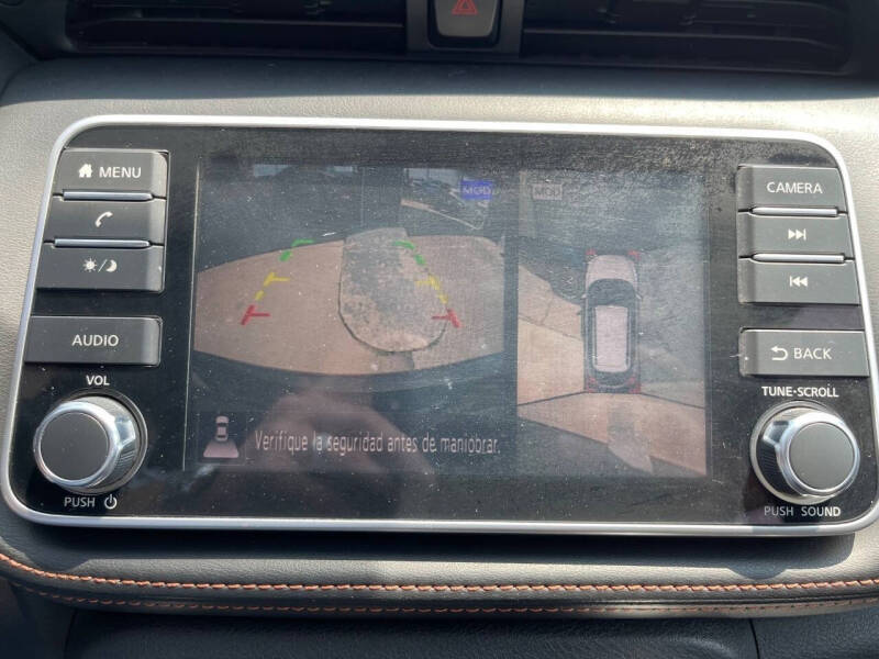 2019 Nissan Kicks SR