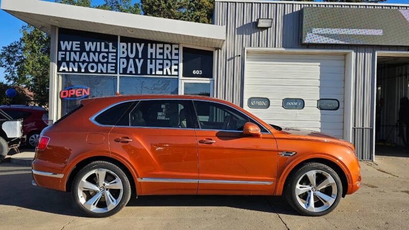 2018 Bentley Bentayga W12 Signature Edition