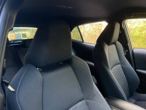 2022 Toyota Corolla Hatchback SE