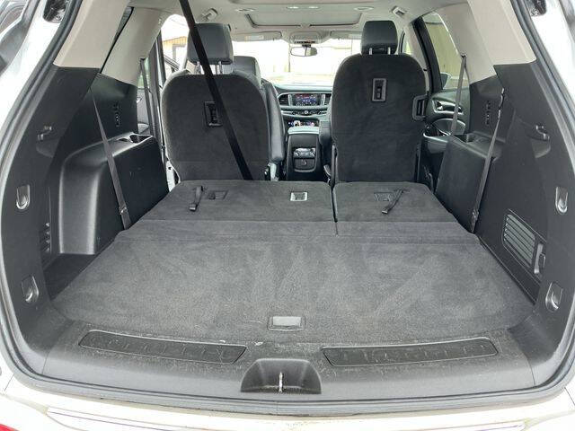 2020 Buick Enclave Essence