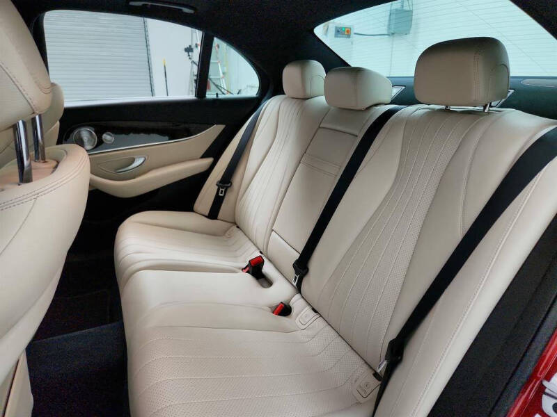 2019 Mercedes-Benz E-Class E 300