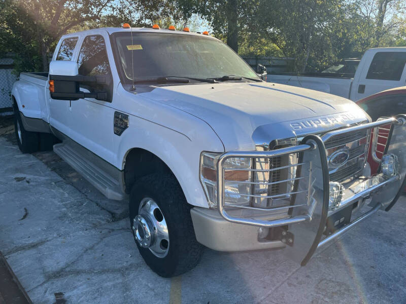 2008 Ford F-350 Super Duty Lariat's photo