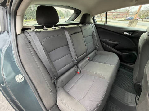 2017 Chevrolet Cruze LT Auto