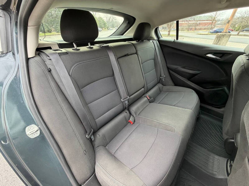 2017 Chevrolet Cruze LT Auto