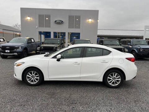 2017 Mazda MAZDA3 Sport