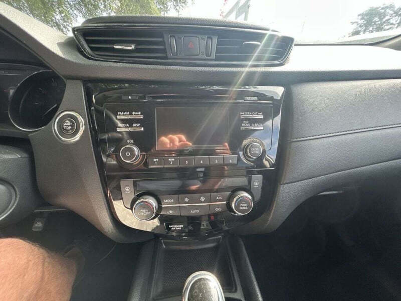 2017 Nissan Rogue