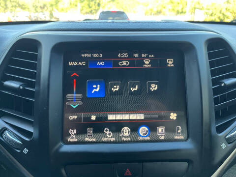 2016 Jeep Cherokee Latitude