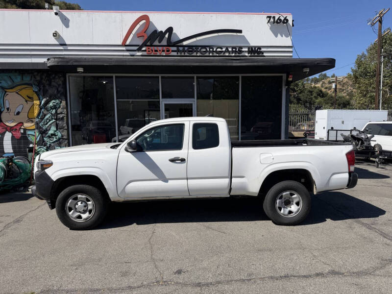 2017 Toyota Tacoma SR