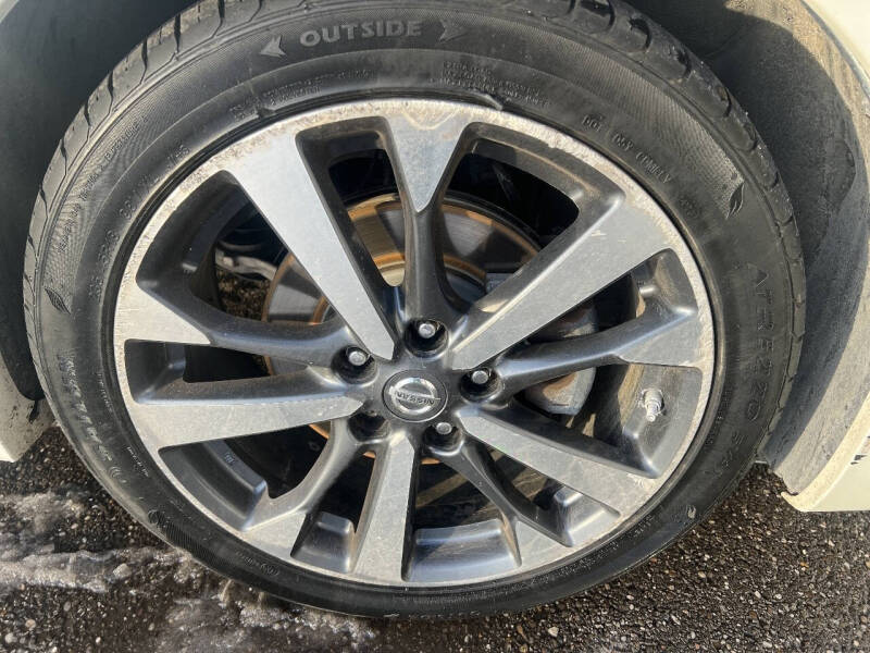 2016 Nissan Altima 2.5 SR