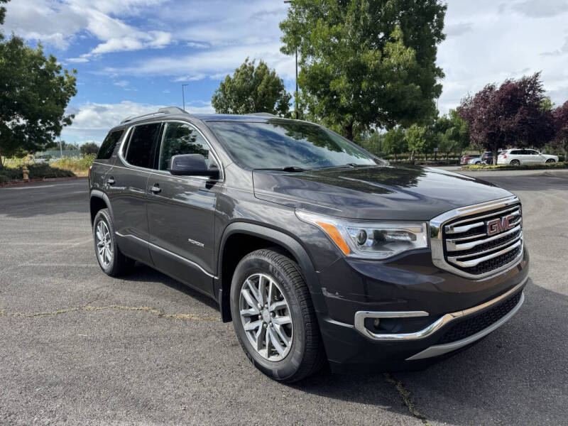 2017 GMC Acadia SLE-2