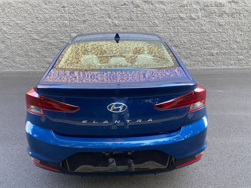 2019 Hyundai Elantra SEL
