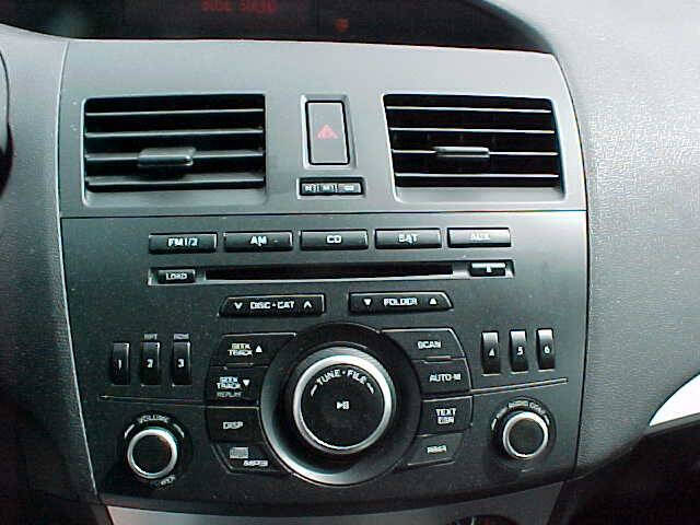 2011 Mazda MAZDA3 i Touring