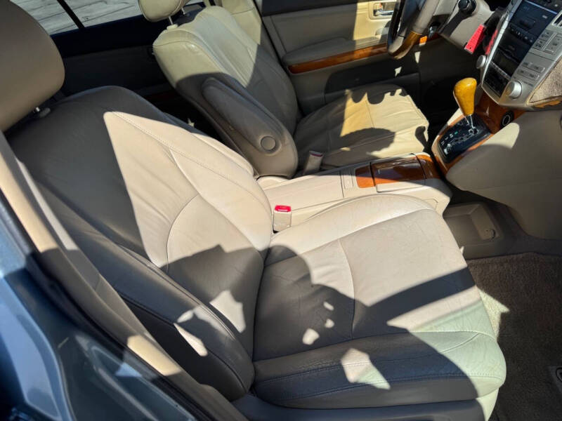 2004 Lexus RX 330