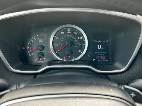 2022 Toyota Corolla Hatchback SE