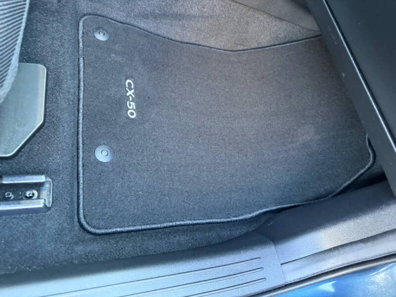 2025 Mazda CX-50 2.5 S Premium