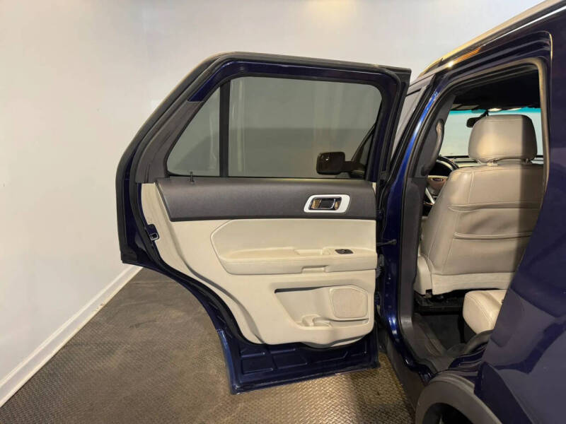 2011 Ford Explorer XLT