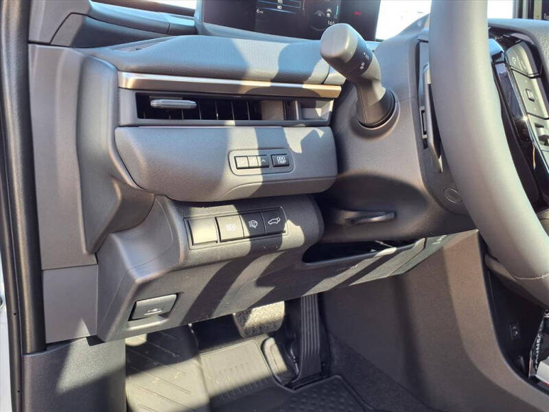 2026 Toyota bZ XLE Plus