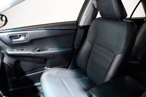 2016 Toyota Camry SE