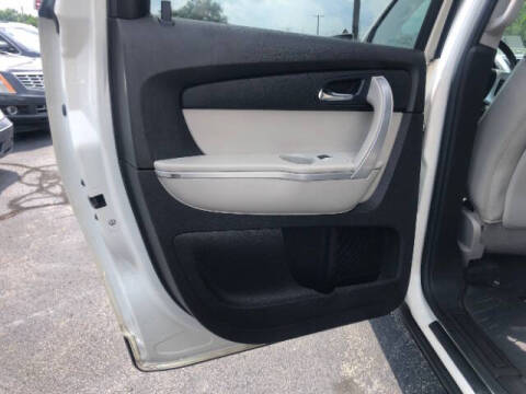 2011 GMC Acadia SLT-2