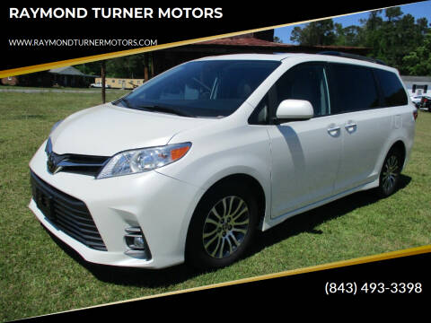 2020 Toyota Sienna for sale at RAYMOND TURNER MOTORS in Pamplico SC