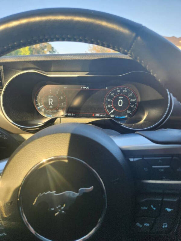 2022 Ford Mustang Mach 1