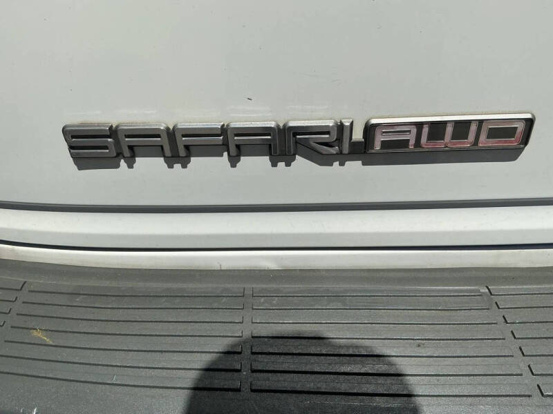 2003 GMC Safari