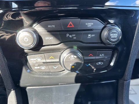 2021 Chrysler 300 S V6